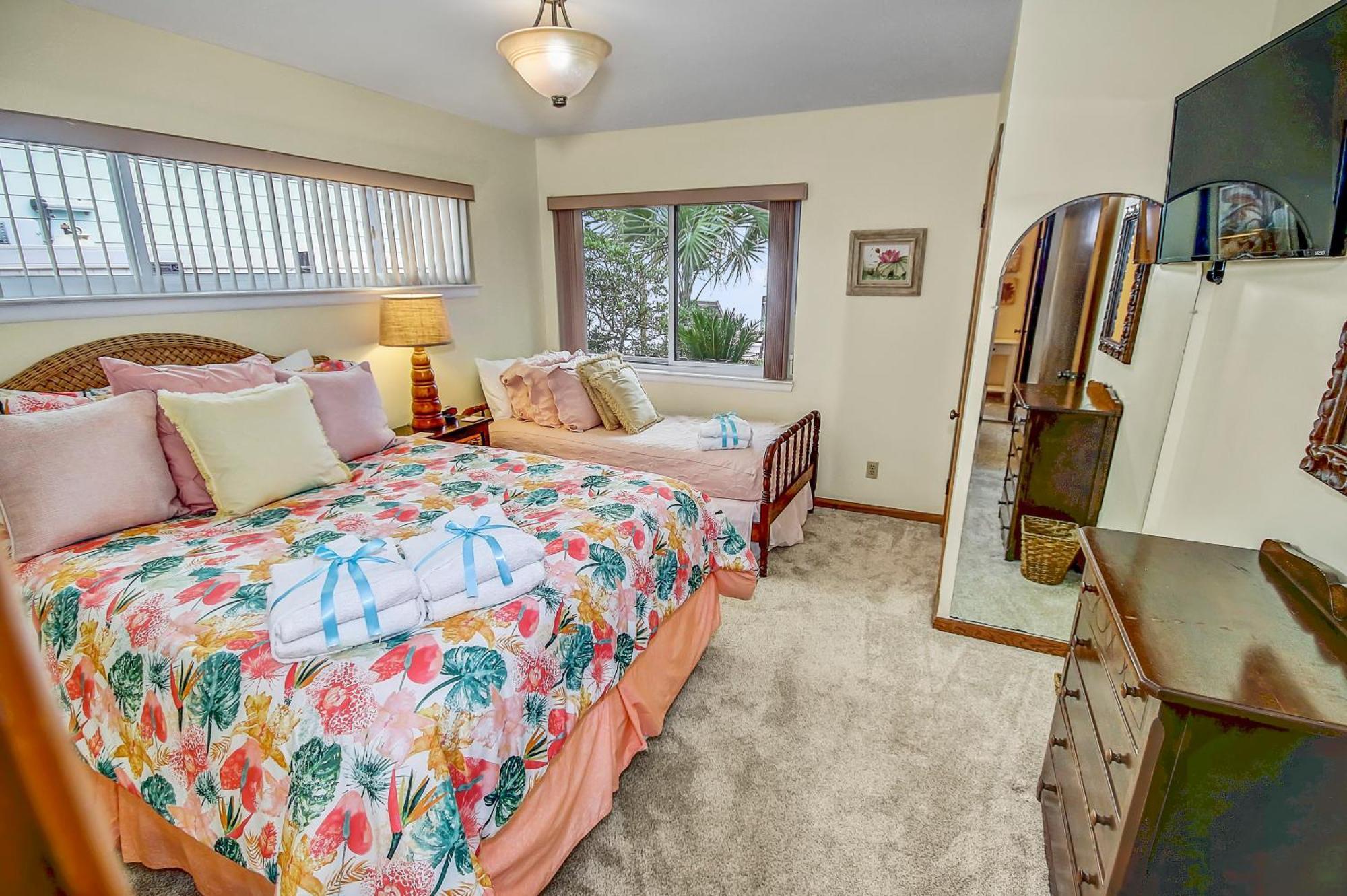 Gulf Front 3bd/2ba With Private Access!